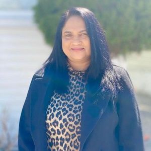 Meet your Posher, Narima